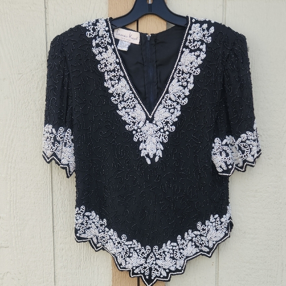 Laurence Kazar Tops - Vintage 80s Laurence Kazar Beaded Silk Top  Large Retro Fairy Baddie Butter Mom